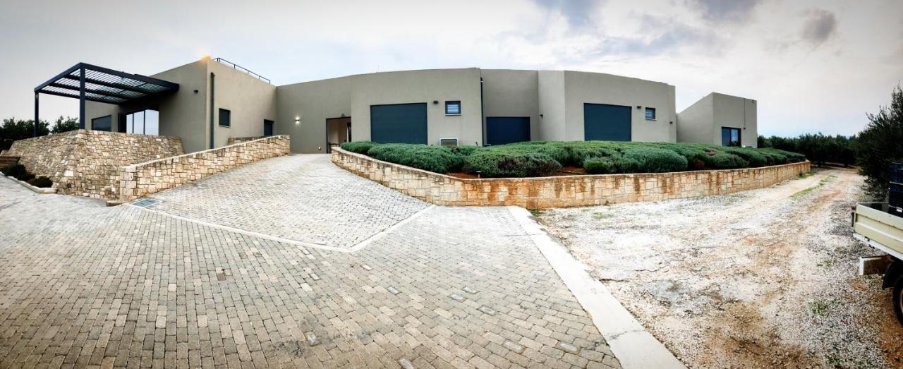 Assos Villas Corinth Екстериор снимка